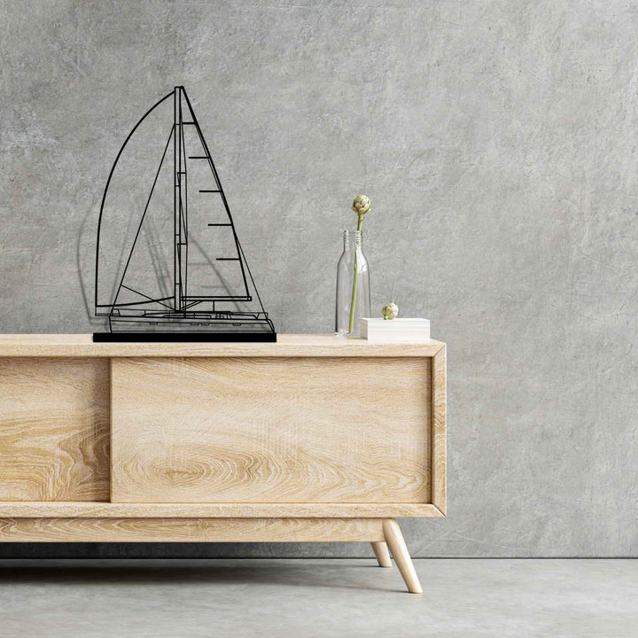 Cruiser 46 Silhouette Metal Art Stand